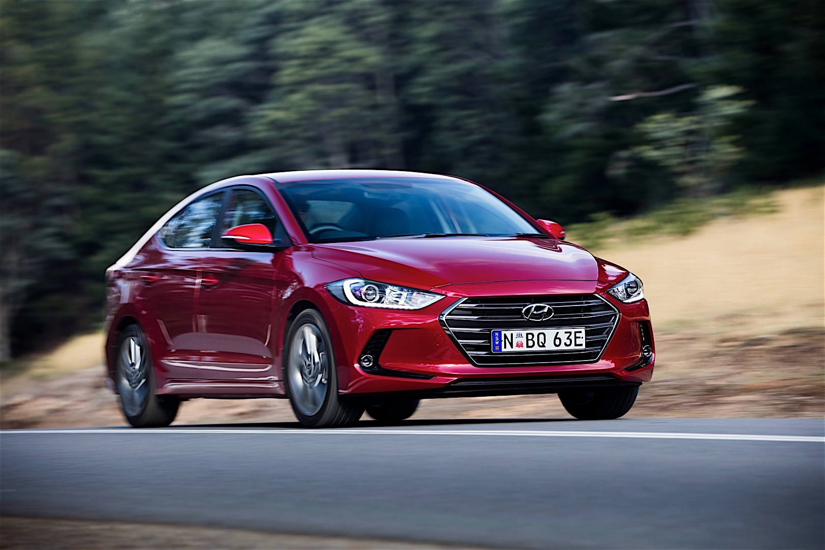 Hyundai Elantra Sedan photo 19