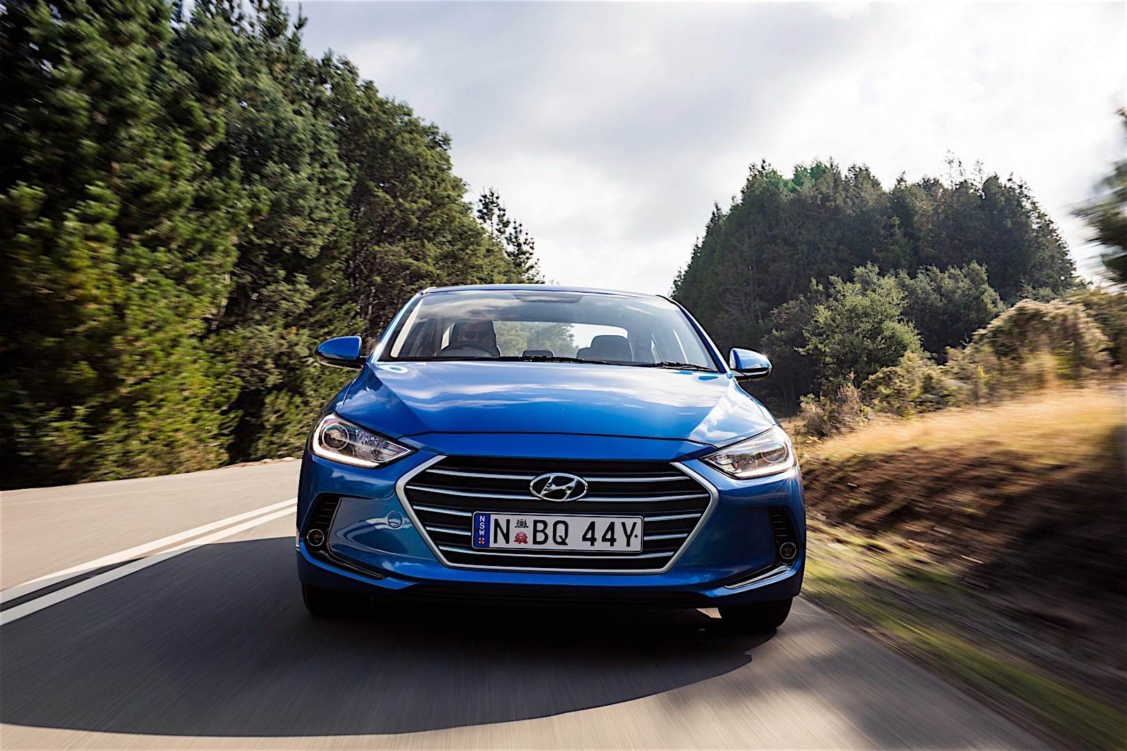 Hyundai Elantra Sedan photo 21