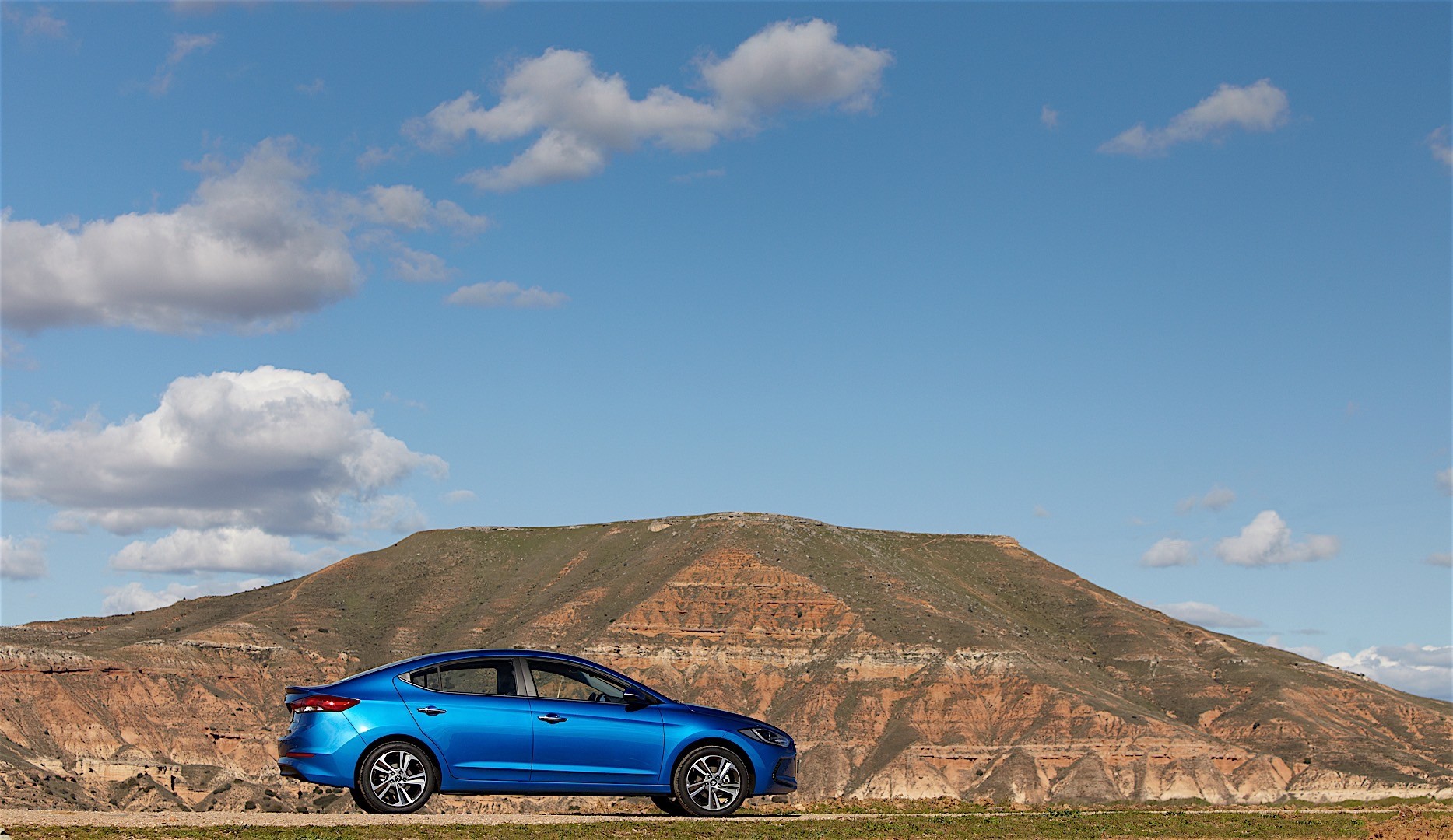 Hyundai Elantra Sedan photo 27