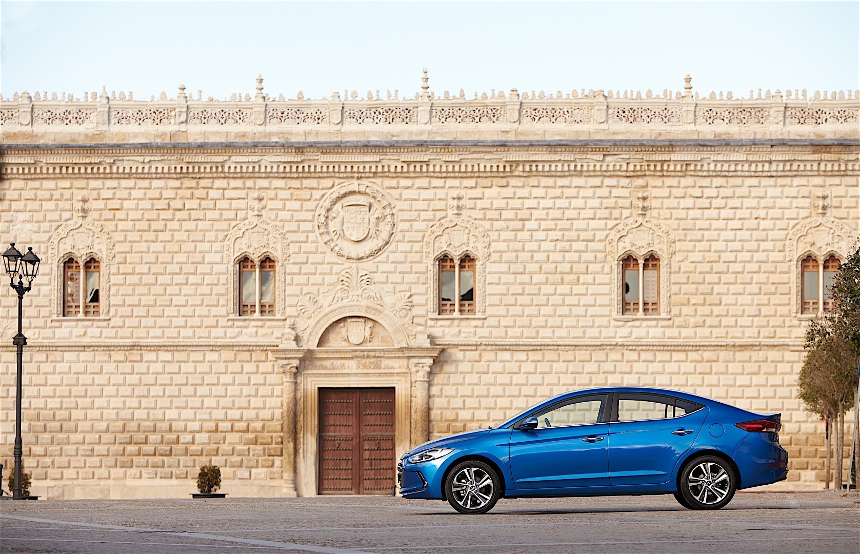 Hyundai Elantra Sedan photo 43