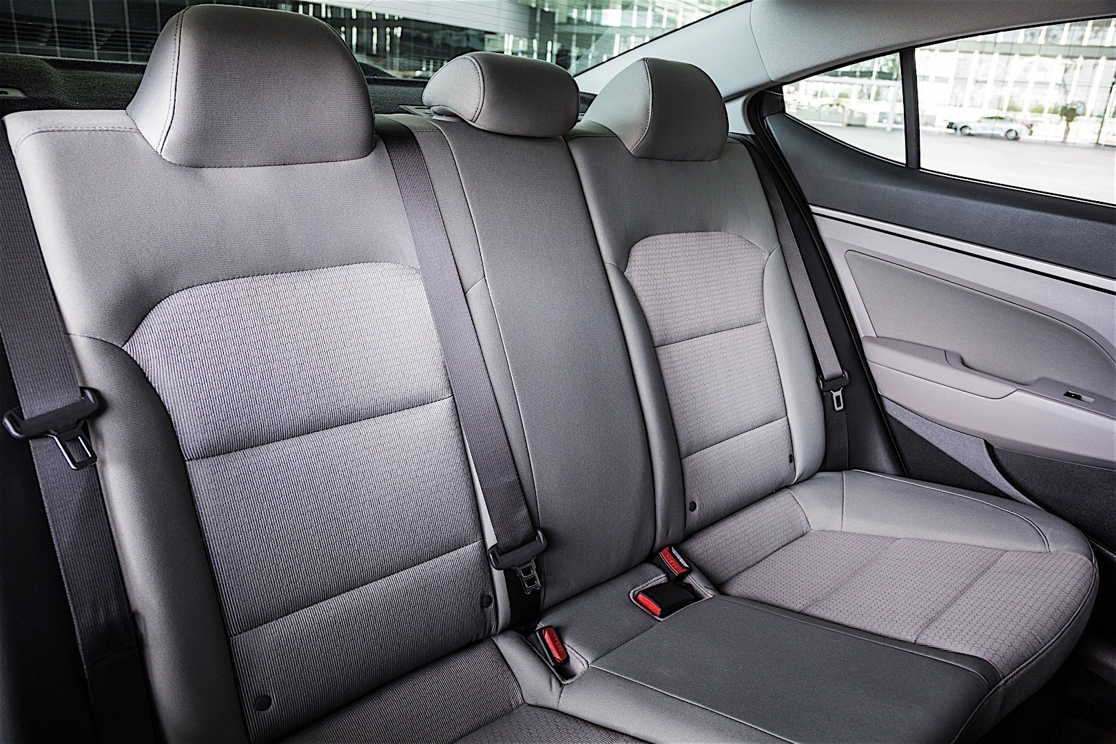 Hyundai Elantra Sedan photo 66