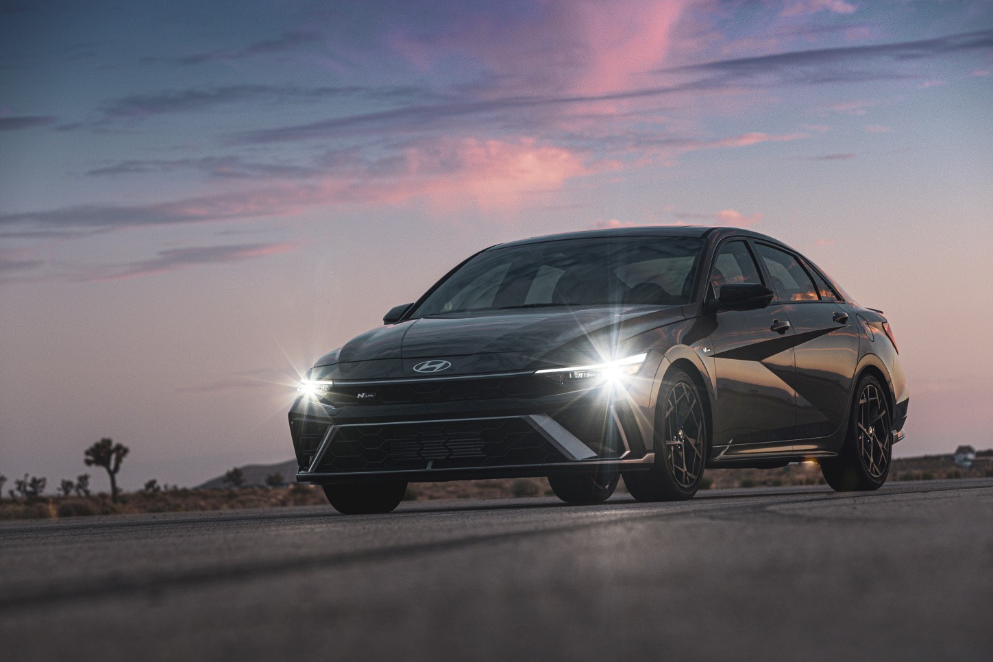 Hyundai Elantra Sedan photo 14