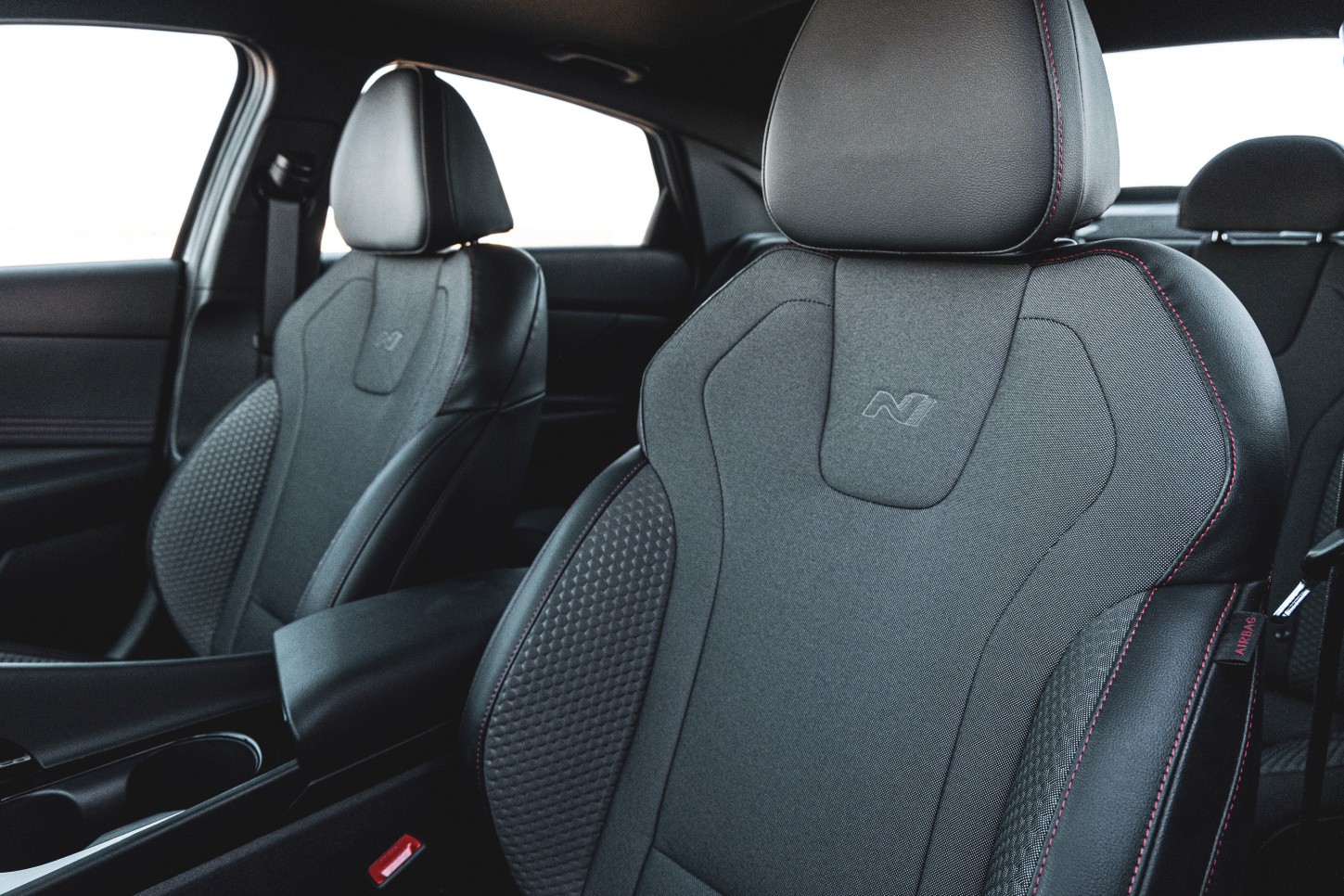 Hyundai Elantra Sedan photo 52