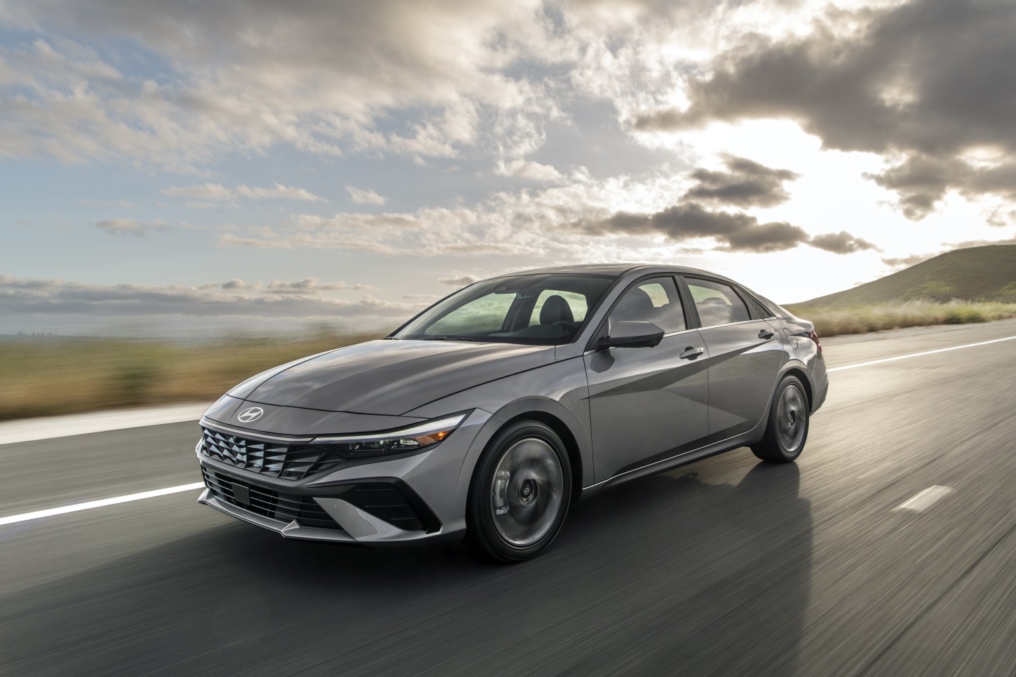 Hyundai Elantra Sedan photo 30