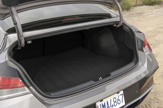 Hyundai Elantra Sedan photo 41