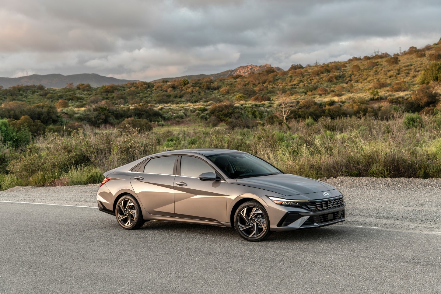 Hyundai Elantra Sedan photo 48