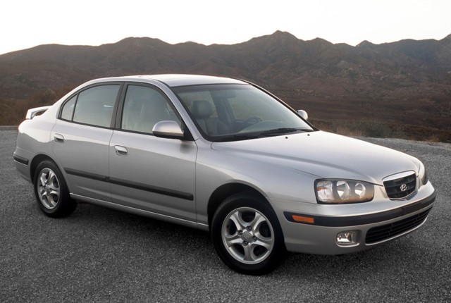 Hyundai Elantra Sedan photo 12