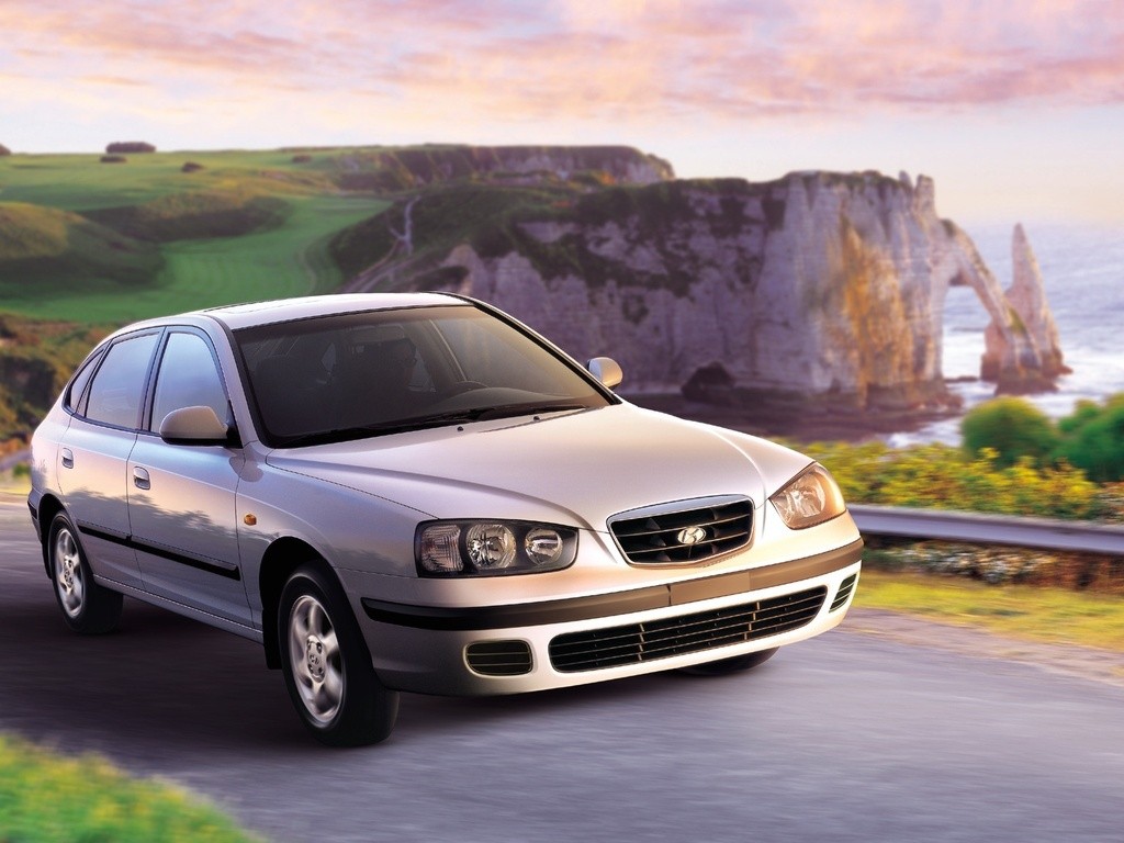 Hyundai Elantra Sedan photo 5