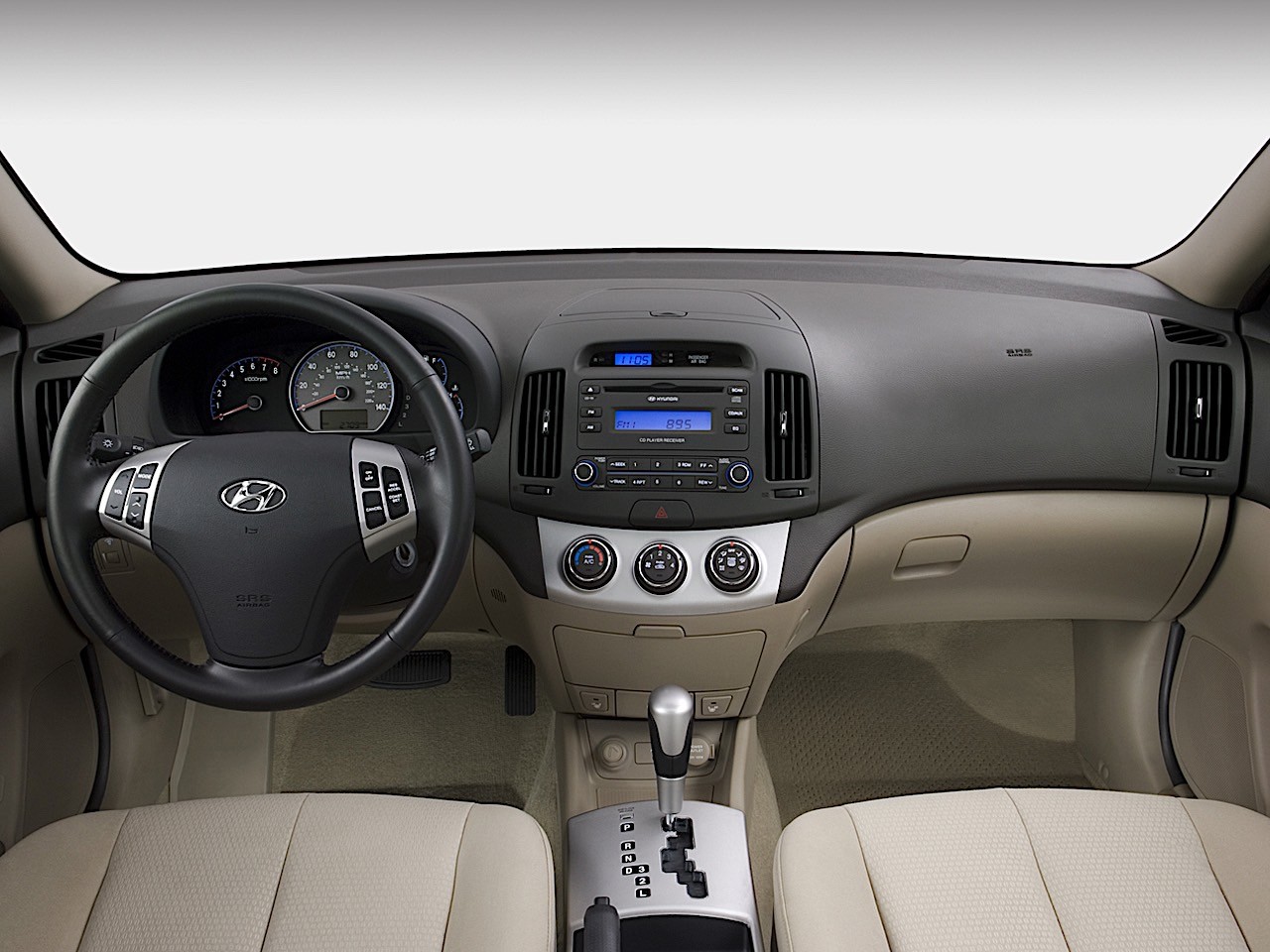 Hyundai Elantra Sedan photo 45