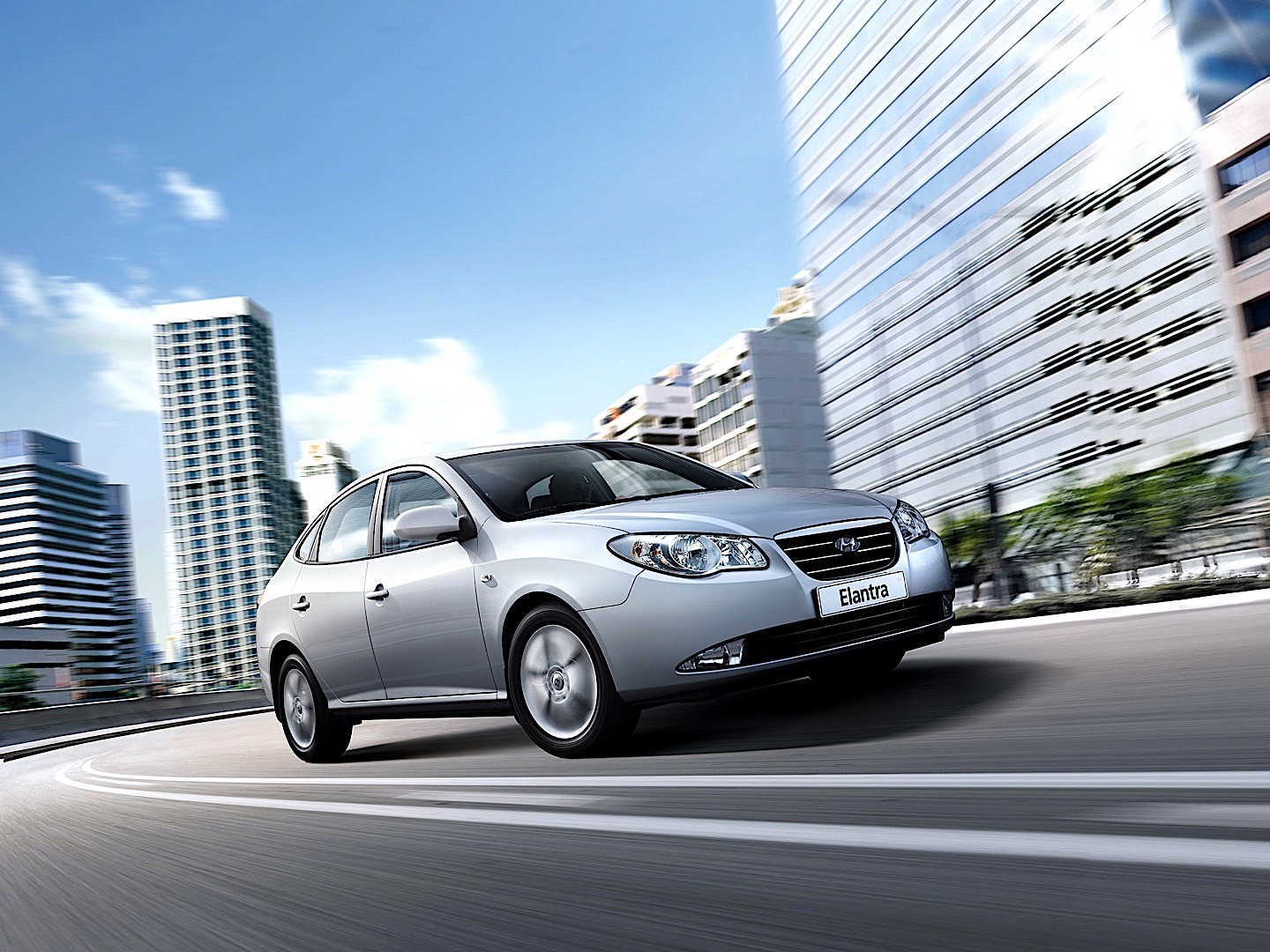 Hyundai Elantra Sedan photo 7