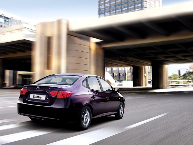 Hyundai Elantra Sedan photo 10