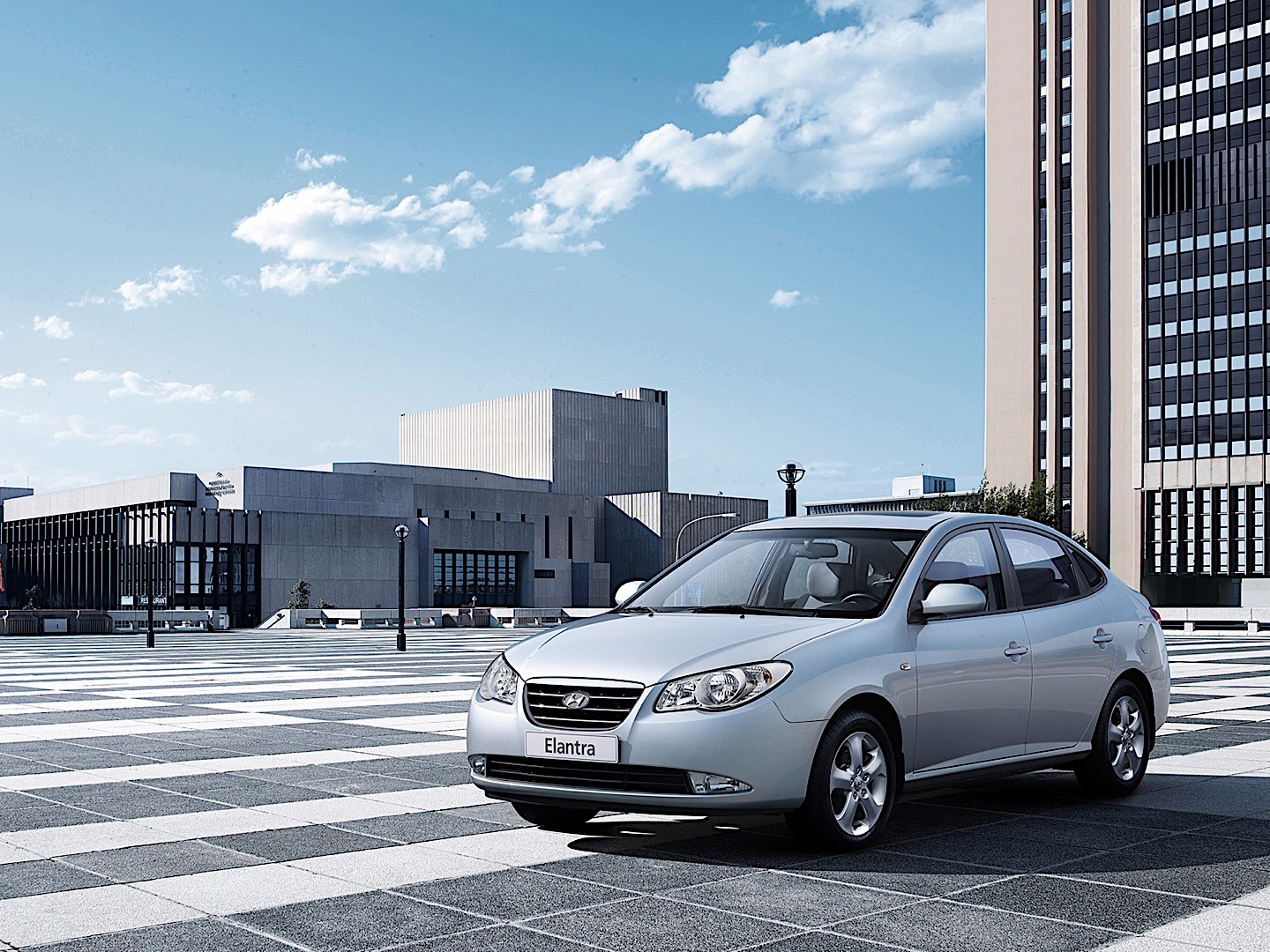 Hyundai Elantra Sedan photo 16