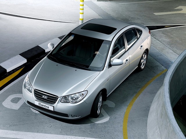 Hyundai Elantra Sedan photo 22
