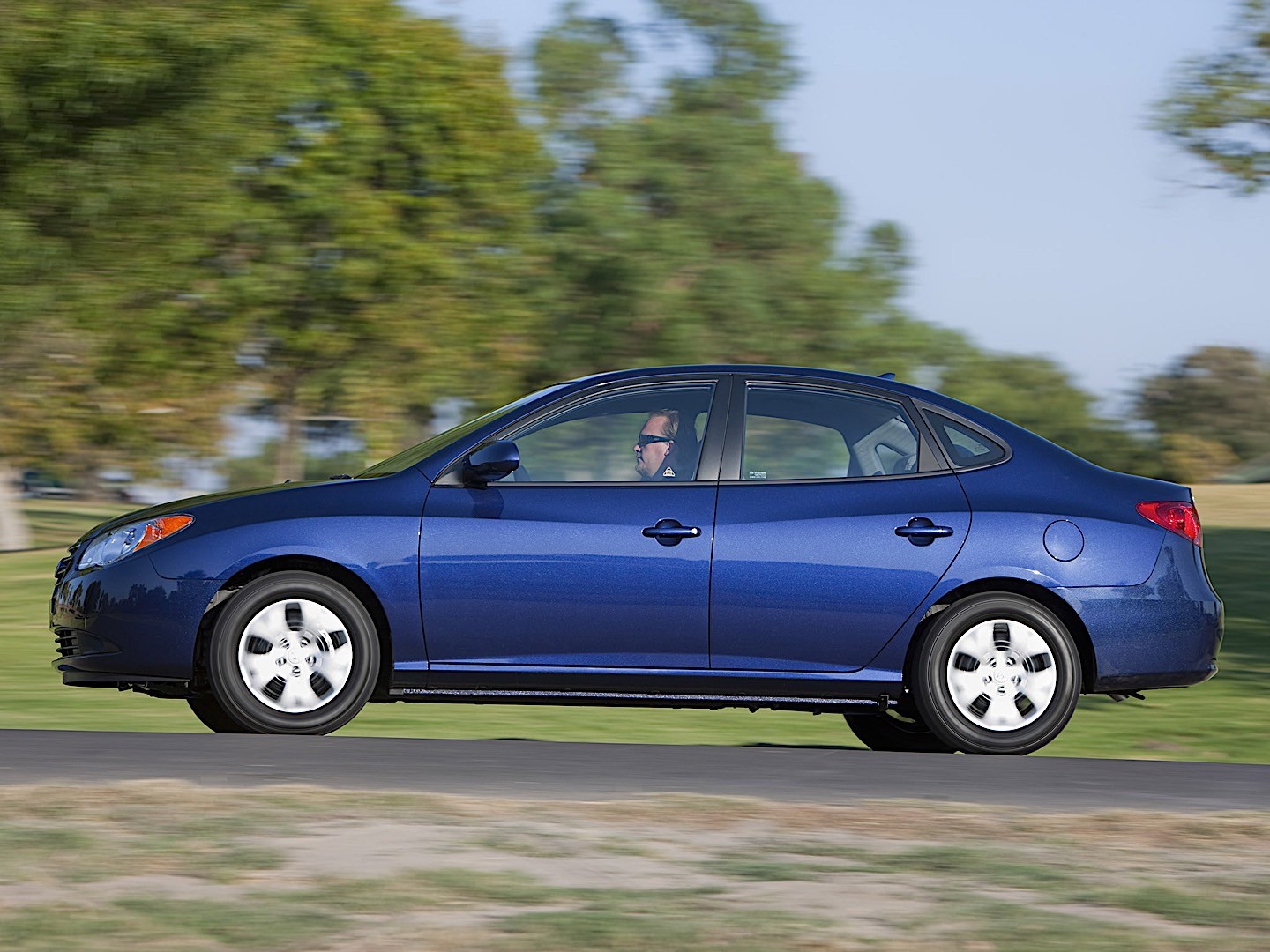 Hyundai Elantra Sedan photo 26