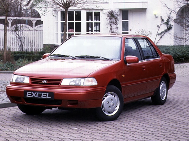 Hyundai Excel Sedan photo 1