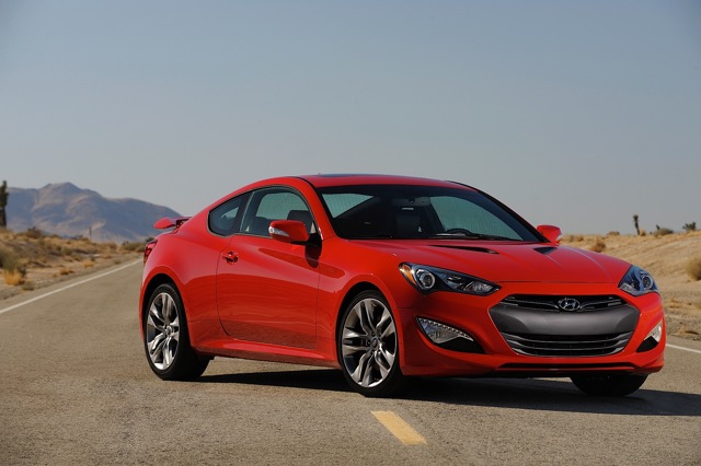 Hyundai Genesis Coupe photo 16