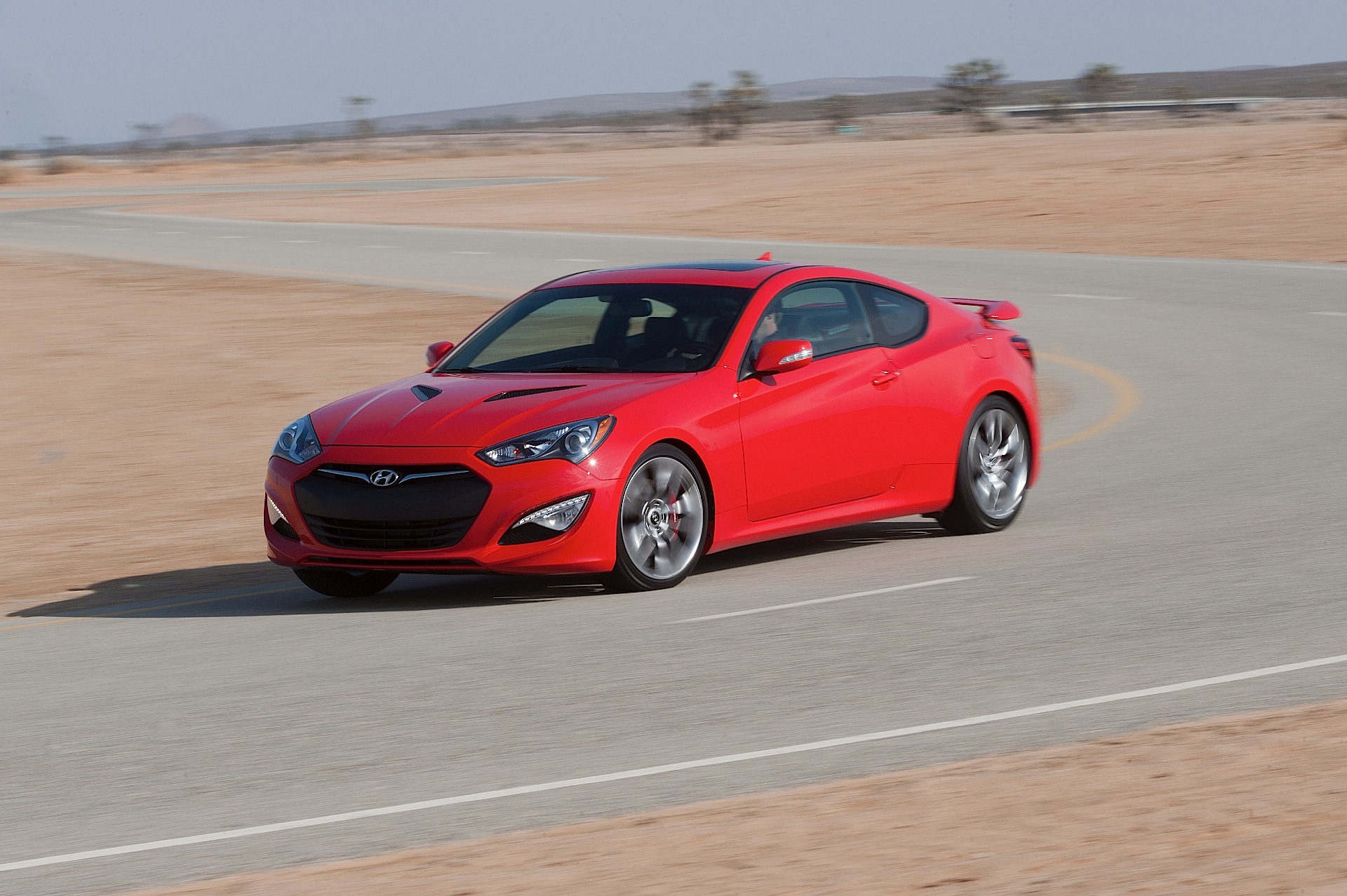 Hyundai Genesis Coupe photo 20