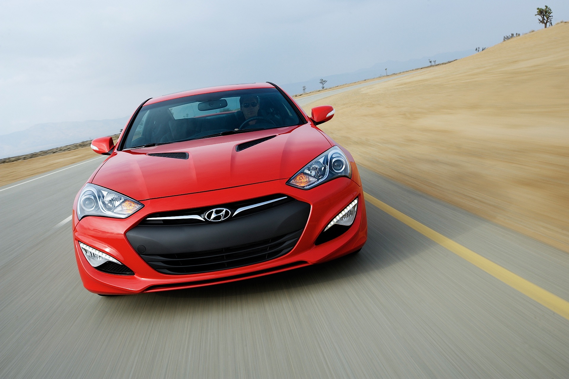 Hyundai Genesis Coupe photo 29