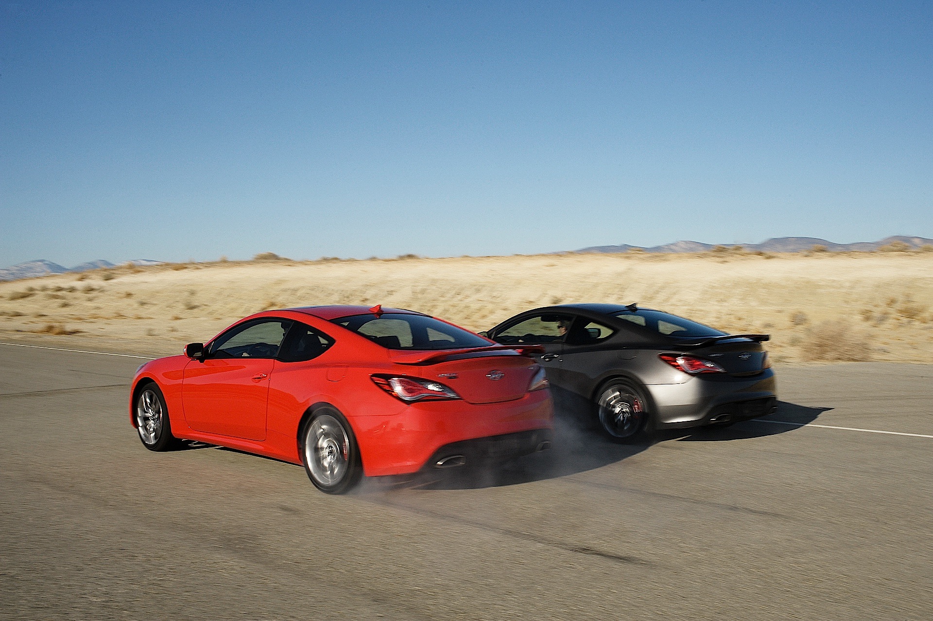 Hyundai Genesis Coupe photo 36