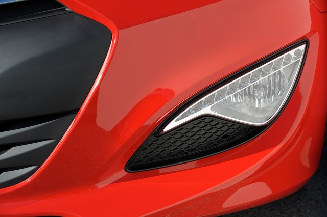 Hyundai Genesis Coupe photo 40