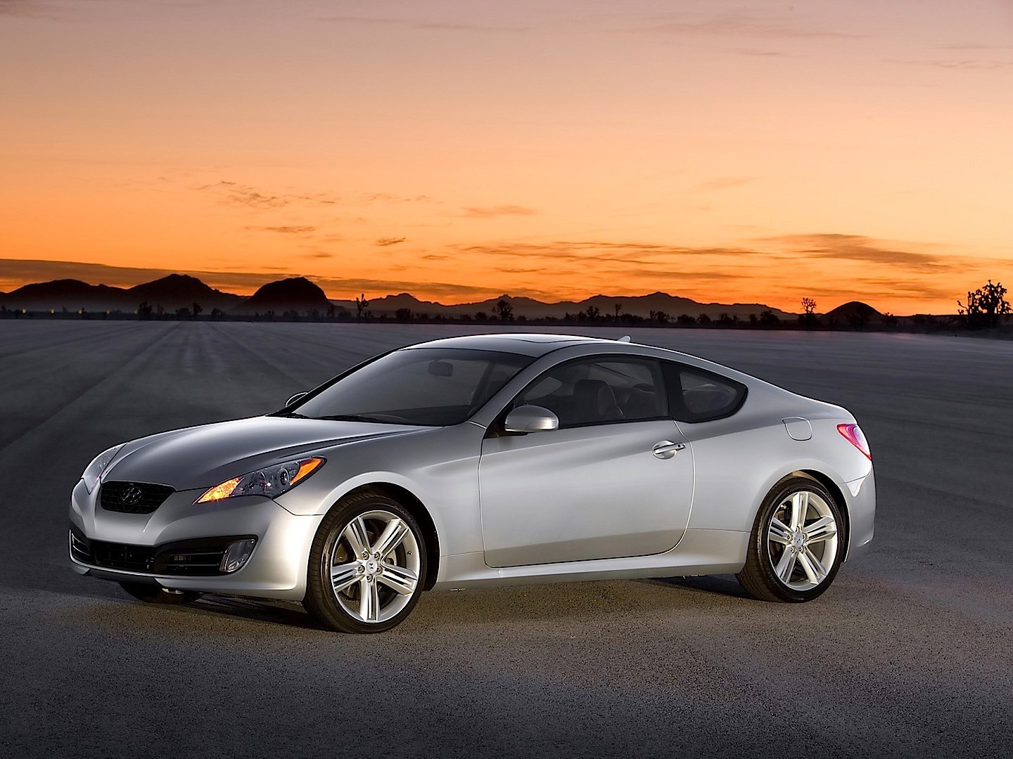 Hyundai Genesis Coupe photo 70