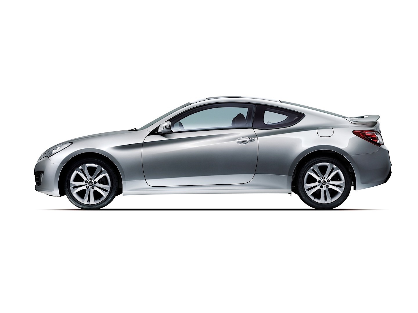 Hyundai Genesis Coupe photo 76