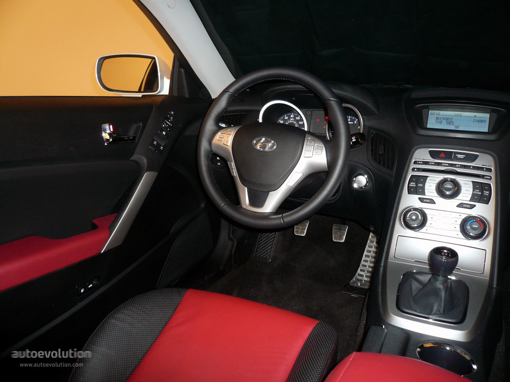 Hyundai Genesis Coupe photo 89