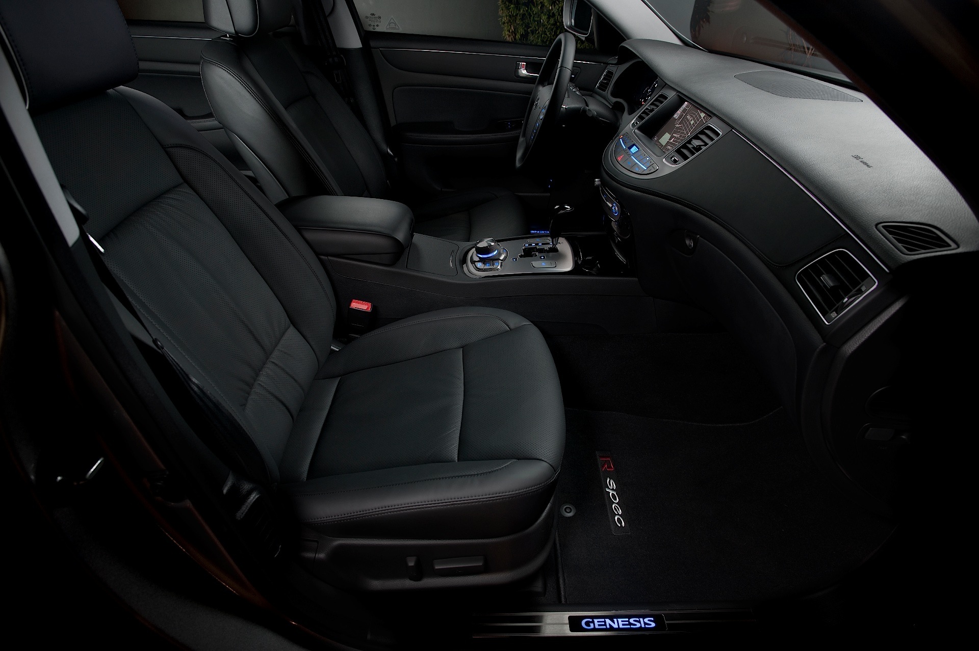 Hyundai Genesis photo 68