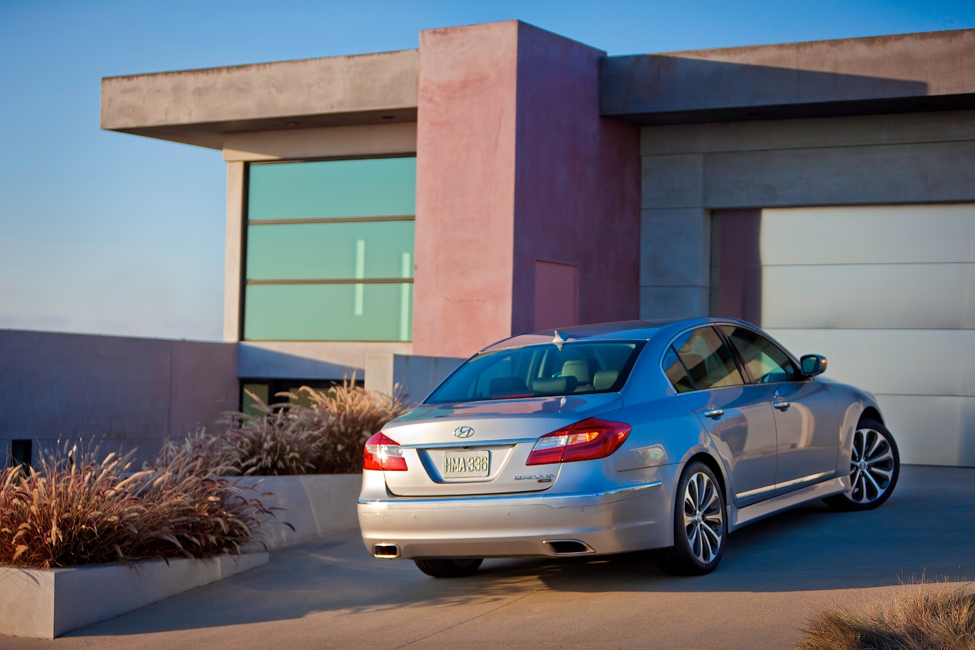 Hyundai Genesis photo 28