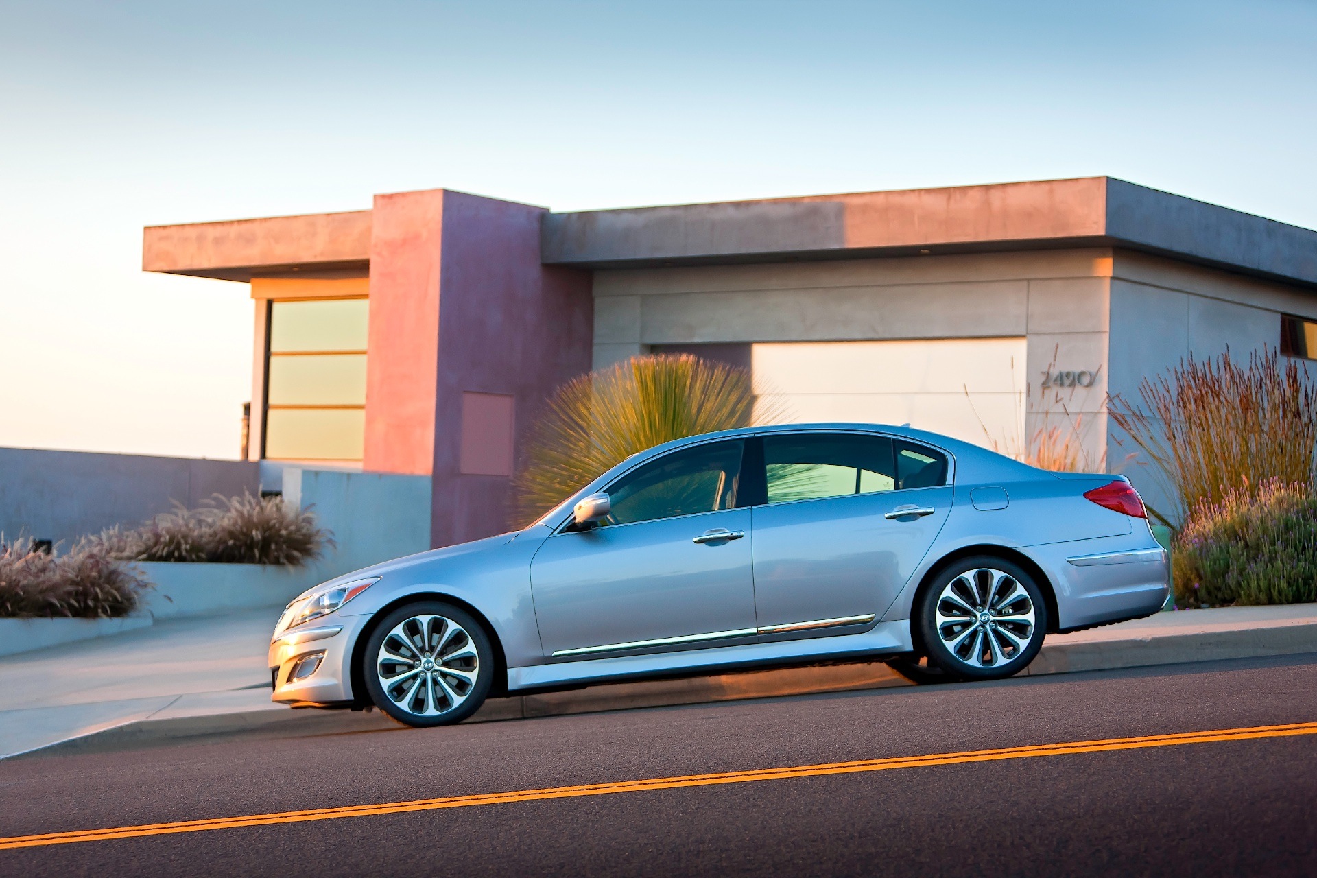 Hyundai Genesis photo 34