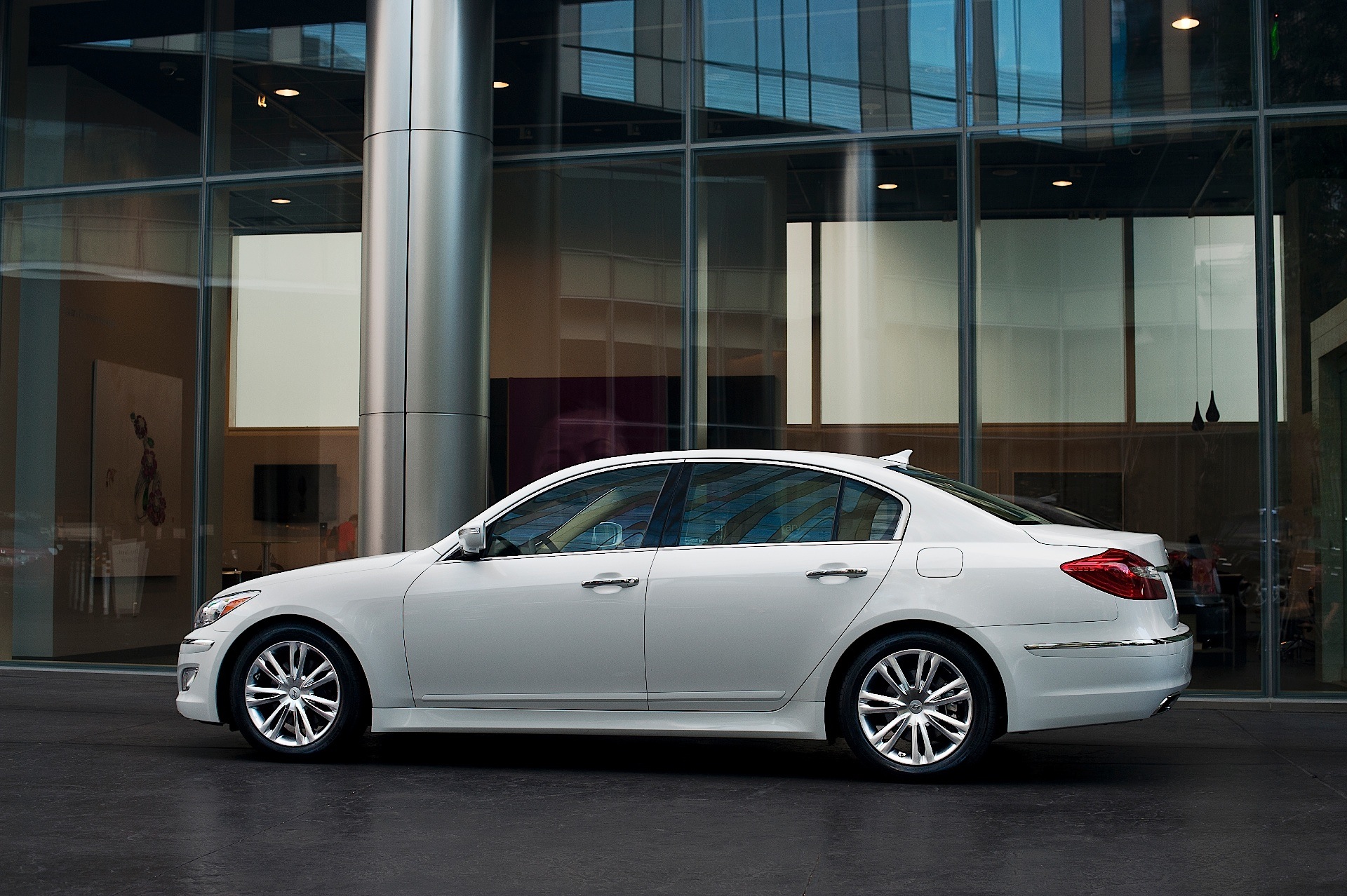 Hyundai Genesis photo 39