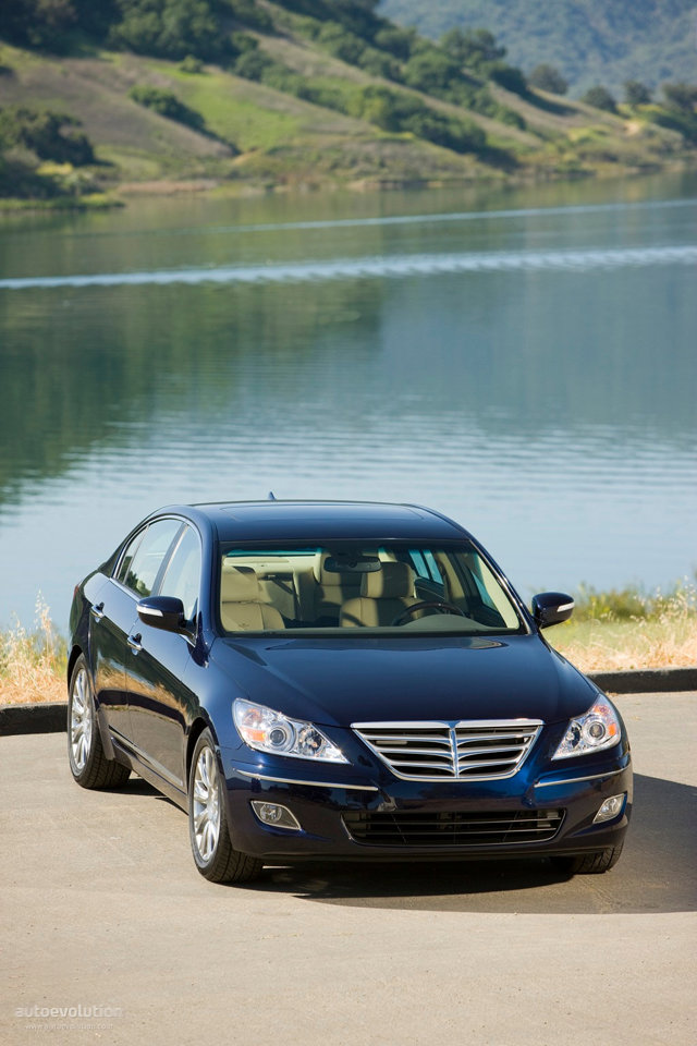 Hyundai Genesis photo 10