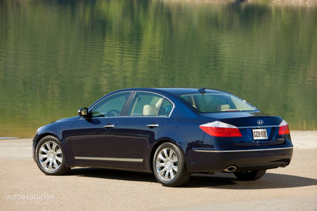 Hyundai Genesis photo 6