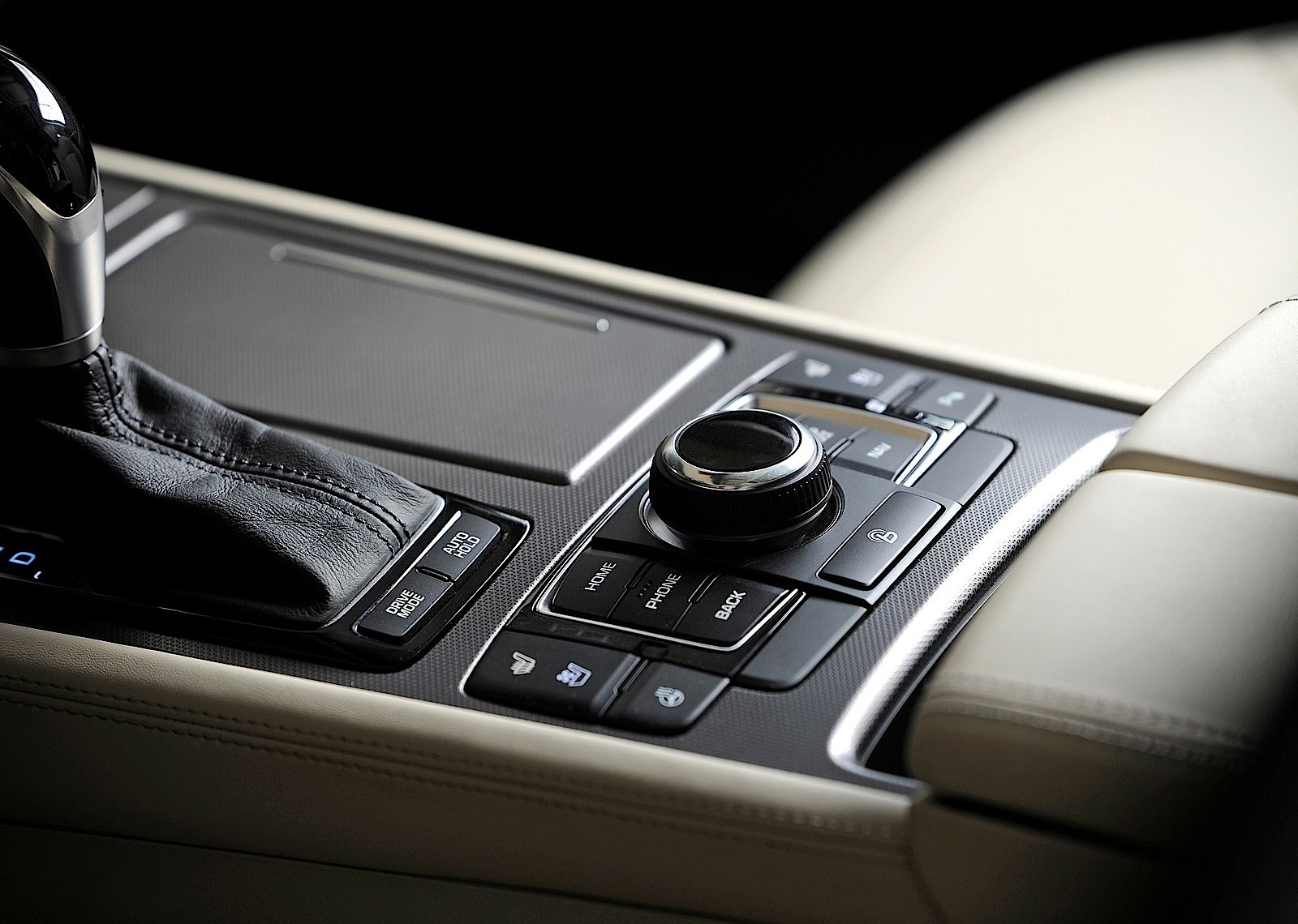 Hyundai Genesis photo 56