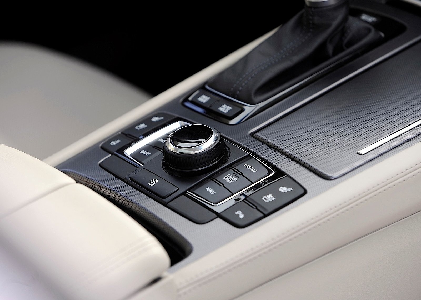 Hyundai Genesis photo 57