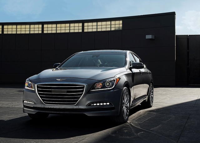 Hyundai Genesis photo 3