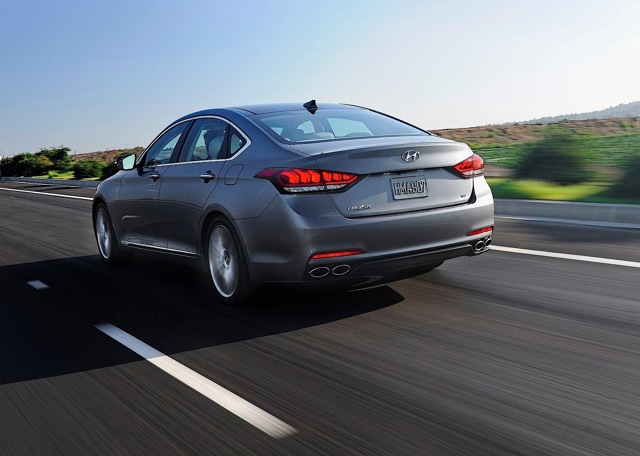 Hyundai Genesis photo 10