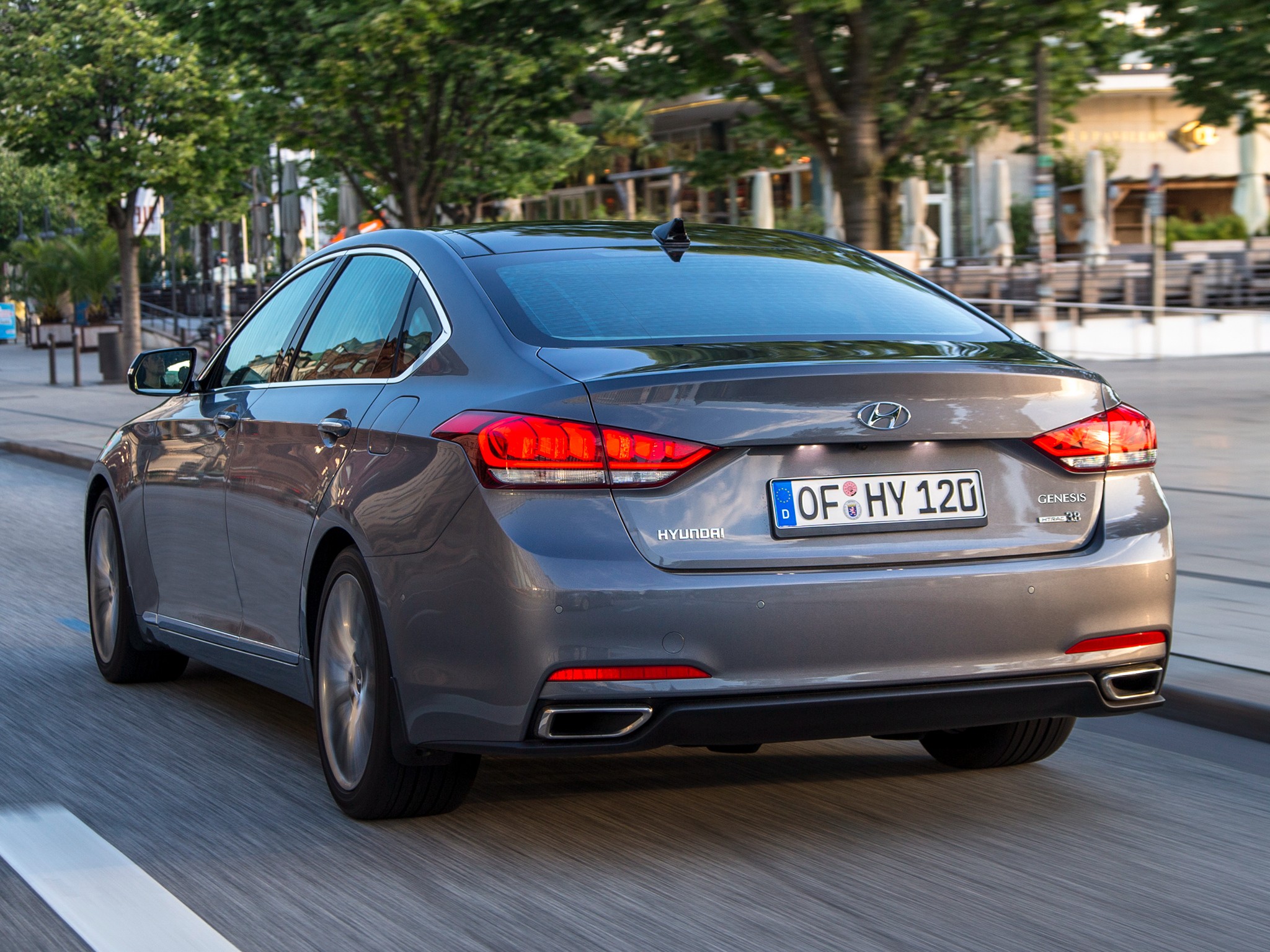 Hyundai Genesis photo 14