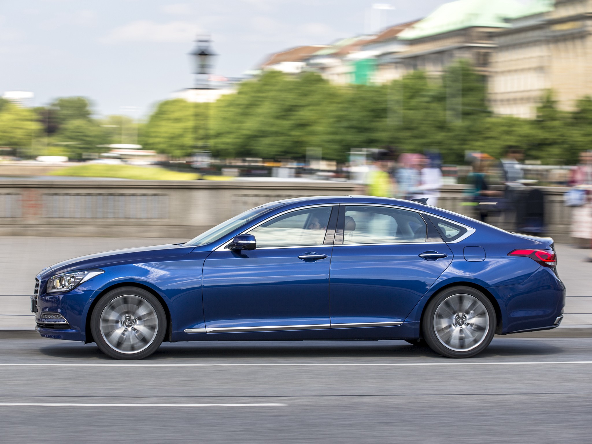 Hyundai Genesis photo 23