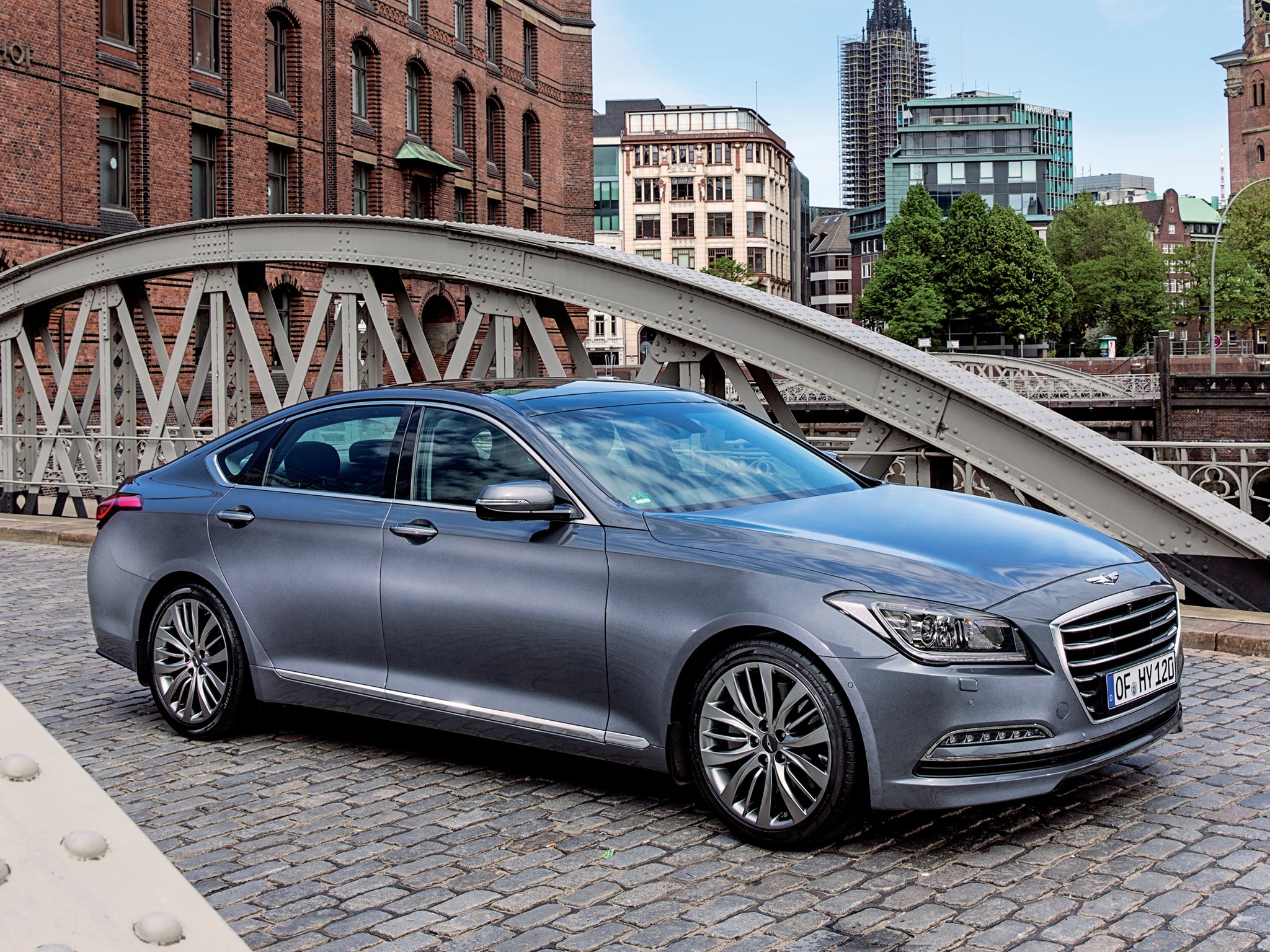 Hyundai Genesis photo 28