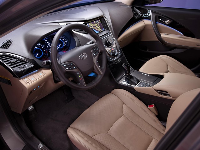 Hyundai Grandeur / Azera photo 32