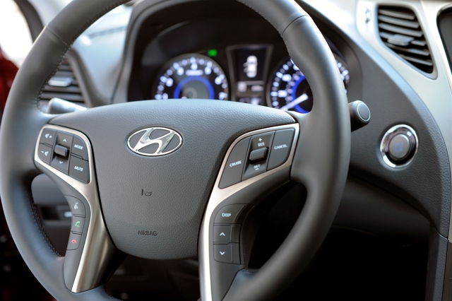 Hyundai Grandeur / Azera photo 31