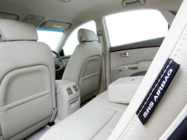 Hyundai Grandeur / Azera photo 60