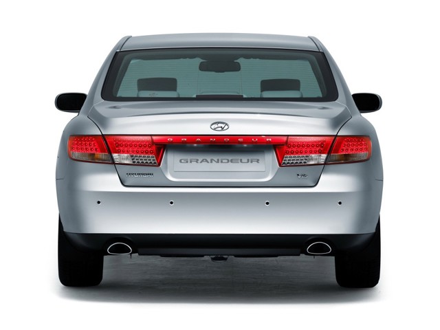 Hyundai Grandeur / Azera photo 11