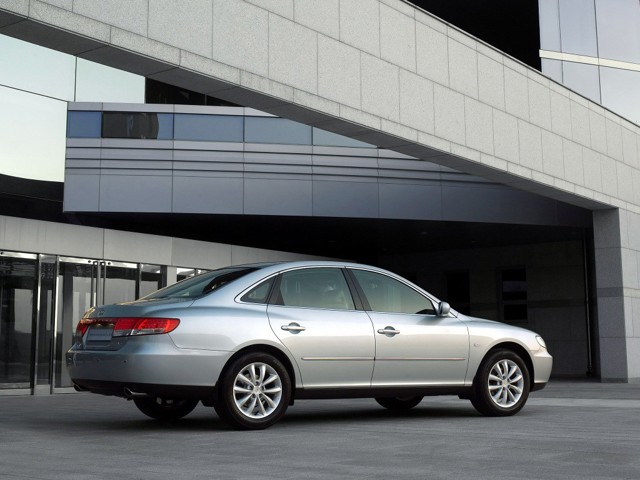 Hyundai Grandeur / Azera photo 24