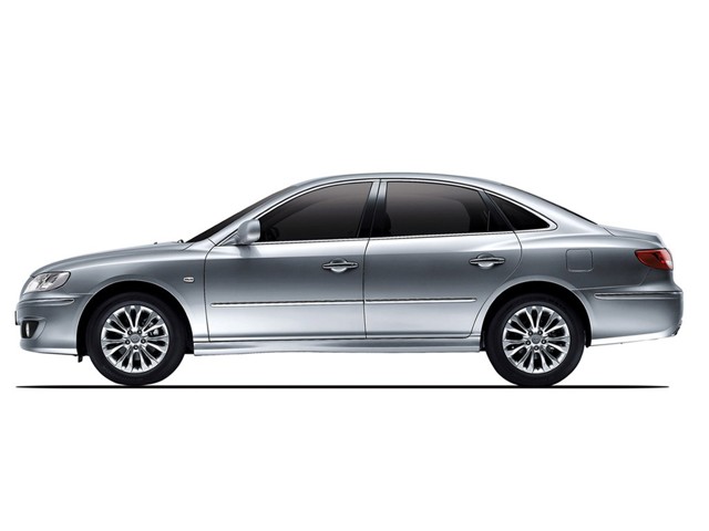Hyundai Grandeur / Azera photo 32