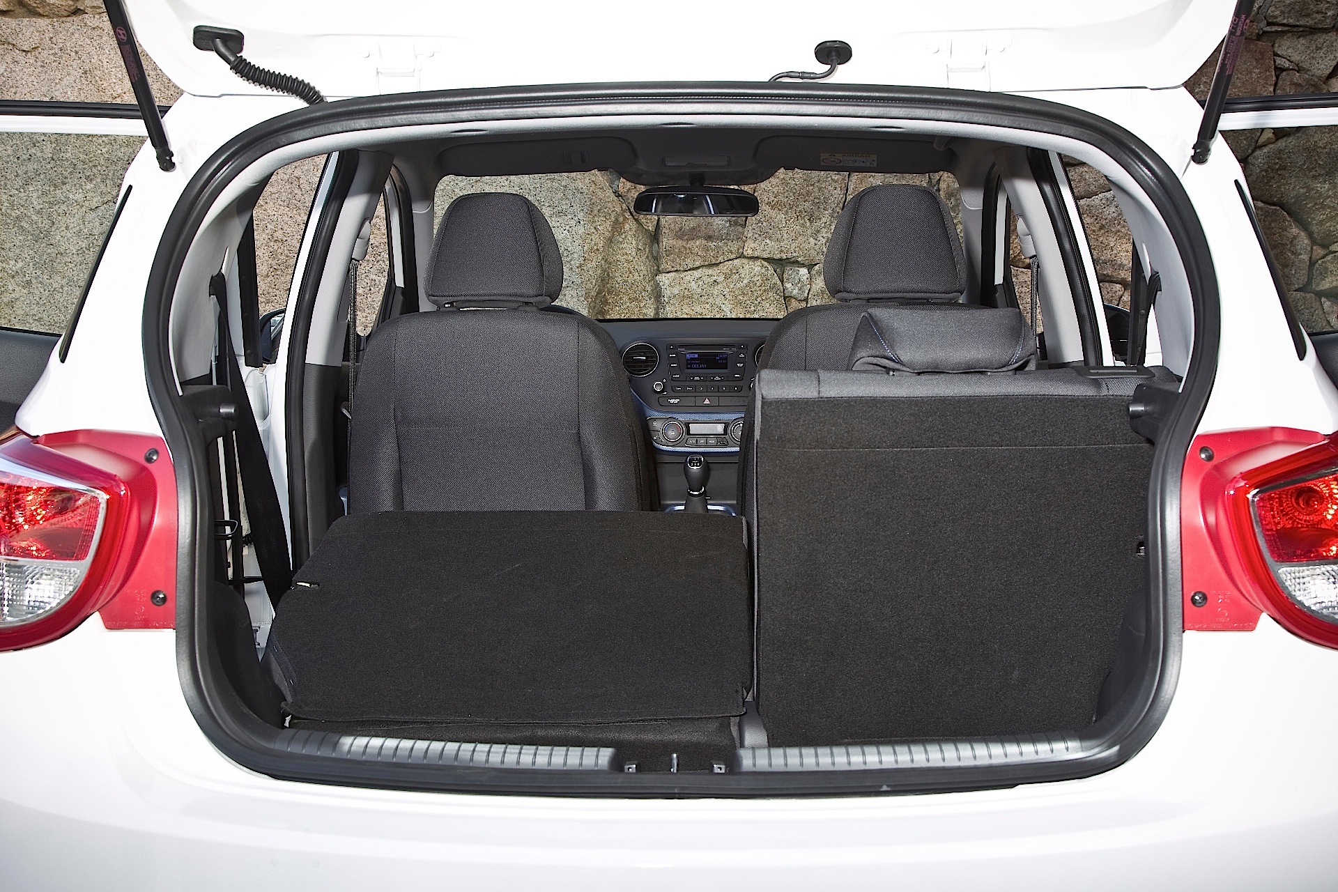 Hyundai I10 photo 78