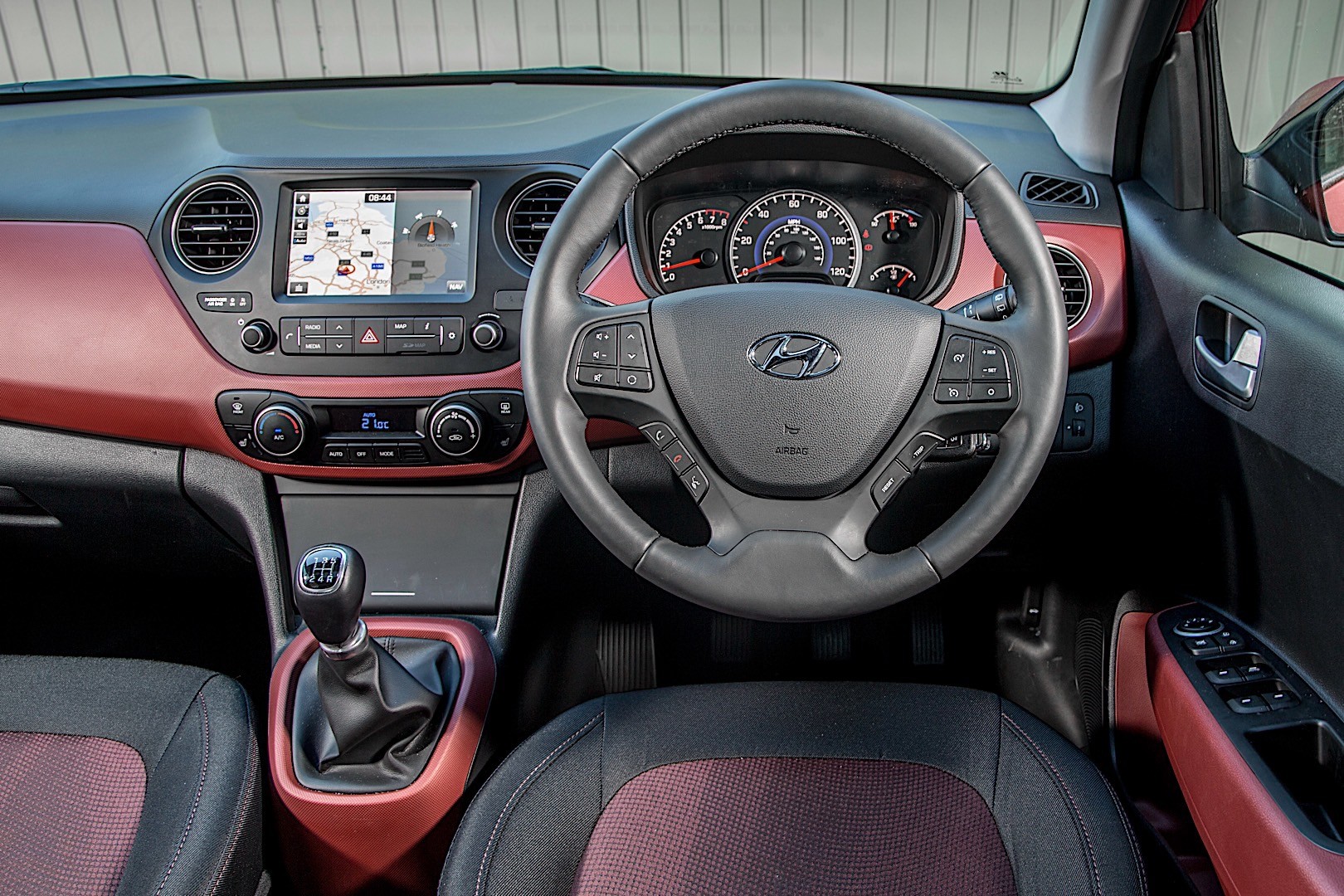 Hyundai I10 photo 58