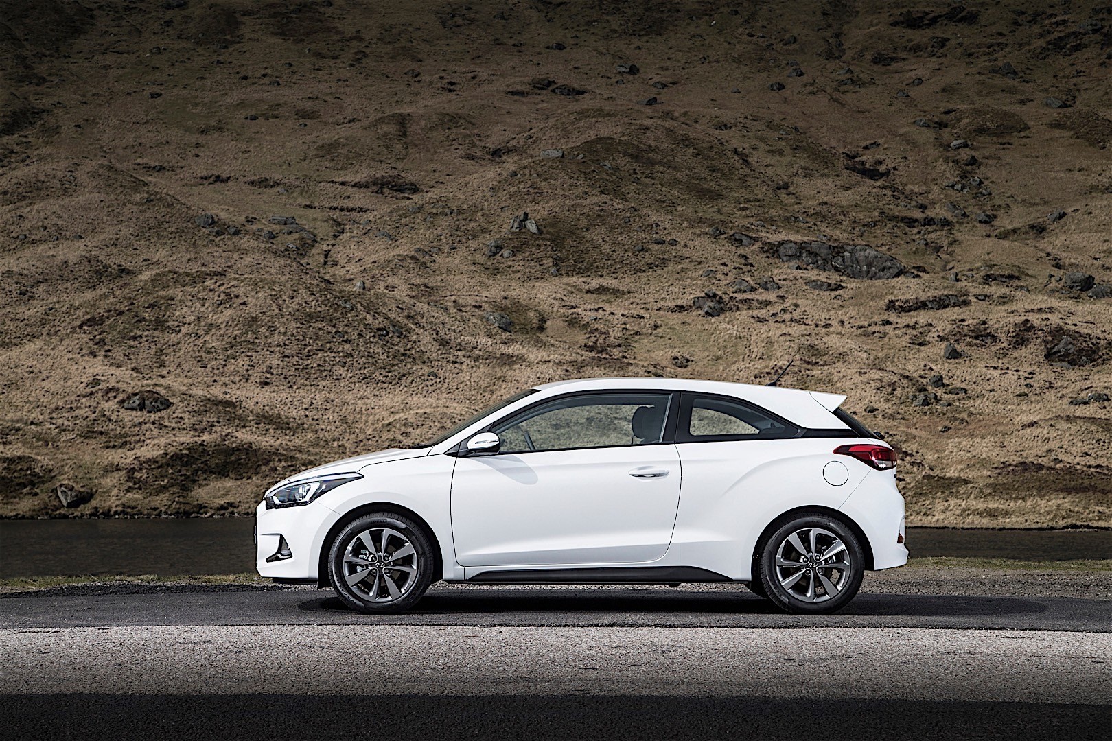 Hyundai I20 Coupe photo 12