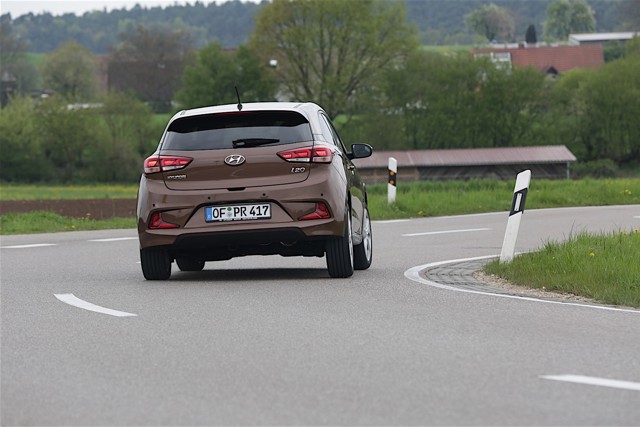 Hyundai I20 Coupe photo 21